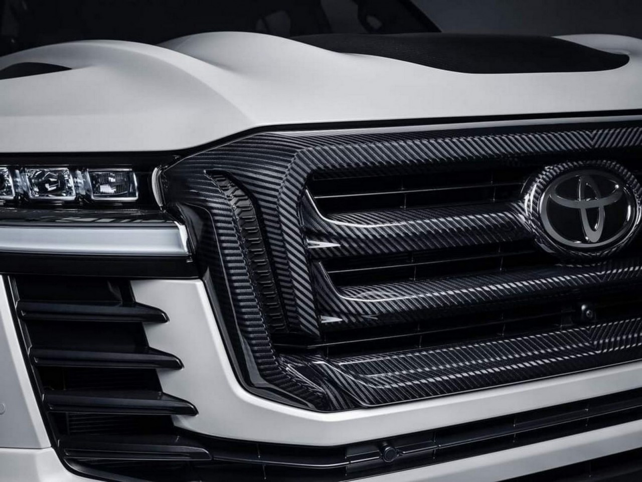 Toyota Land Cruiser 2022 độ