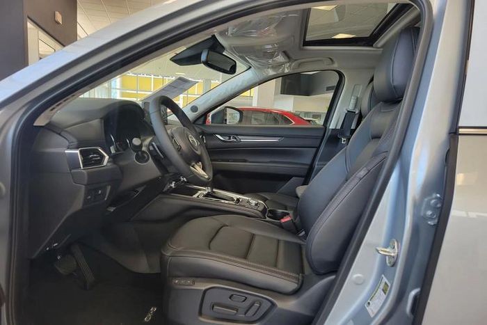 Ngắm ảnh thực tế Mazda CX-5 2022 bản nâng cấp