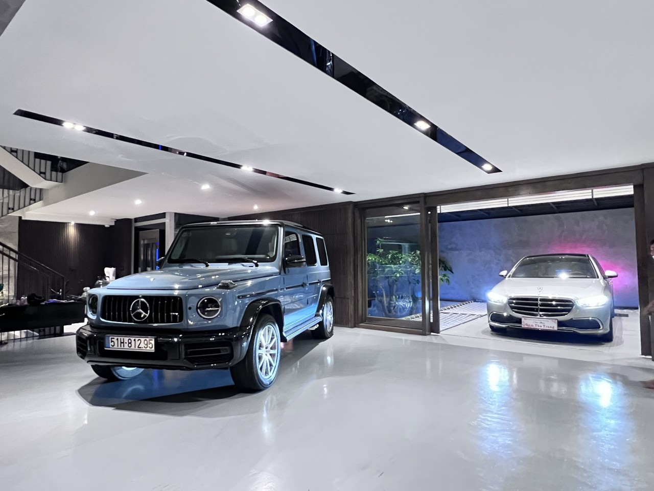 Nguyễn Quốc Cường và Đàm Thu Trang bổ sung Mercedes-Benz S450 Luxury vào bộ sưu tập Nguyễn Quốc Cường và Đàm Thu Trang bổ sung Mercedes Benz S450 Luxury vào bộ sưu tập