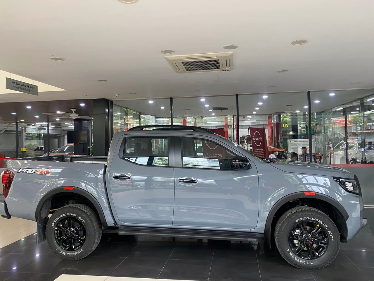 Nissan Navara 2022 động cơ 2.3L xuất hiện tại đại lý Nissan Navara 2022 động cơ 2.3L xuất hiện tại đại lý