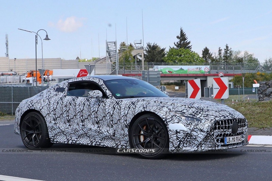 Bắt gặp Mercedes-AMG GT 2023 trên đường thử Bắt gặp Mercedes-AMG GT 2023 trên đường thử