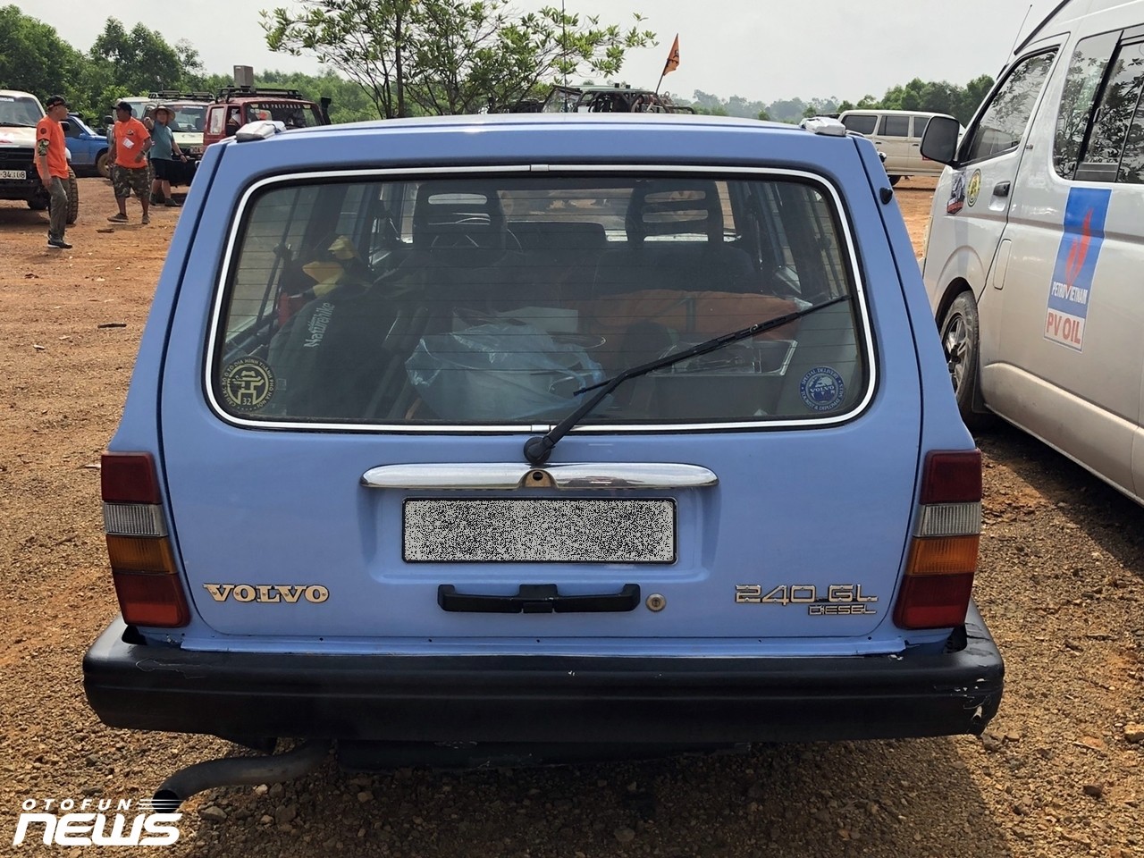 Hàng hiếm Volvo 240GL wagon hơn 40 năm tuổi tại Việt Nam Hàng hiếm Volvo 240GL wagon hơn 40 năm tuổi tại Việt Nam