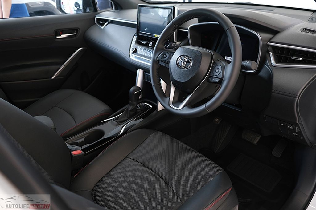 Toyota Corolla Cross phiên bản đặc biệt, thay đổi ở thiết kế ngoại thất và nội thất