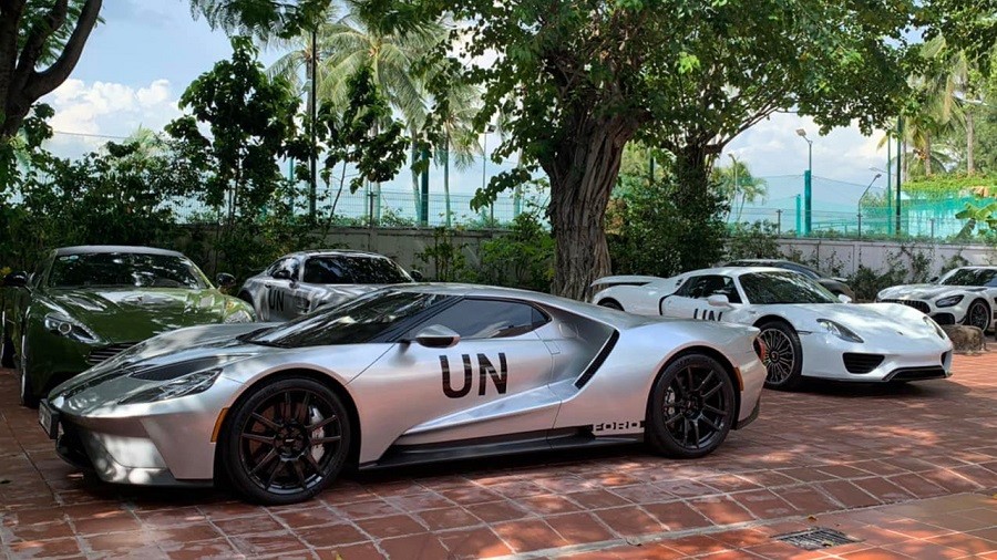 Ông chủ cà phê Trung Nguyên 'tậu' Porsche 918 Spyder Ông chủ cà phê Trung Nguyên 'tậu' Porsche 918 Spyder