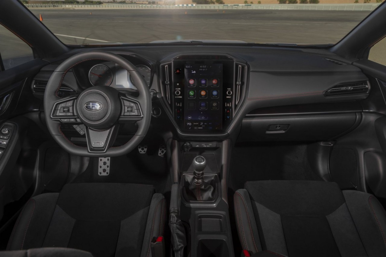 Subaru WRX bắt đầu nhận đặt hàng tại Việt Nam, giá từ 1,9 tỷ đồng