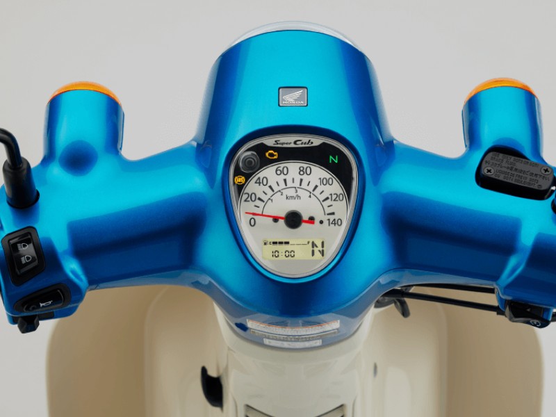 Honda Super Cub 110 2022 thêm nhiều trang bị an toàn Honda Super Cub 110 2022 thêm nhiều trang bị an toàn