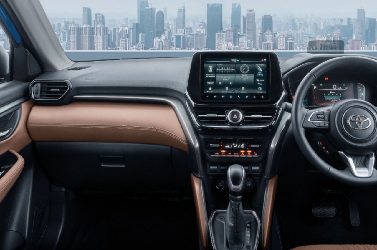 Toyota Urban Cruiser Hyryder hybrid 2022 ra mắt tại Ấn Độ Toyota Urban Cruiser Hyryder hybrid 2022 ra mắt tại Ấn Độ