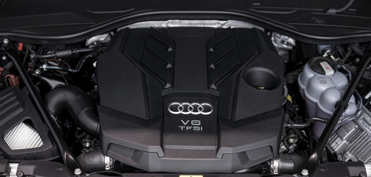 Audi A8L thế hệ mới ra mắt tại Việt Nam với 3 phiên bản Audi A8L thế hệ mới ra mắt tại Việt Nam với 3 phiên bản