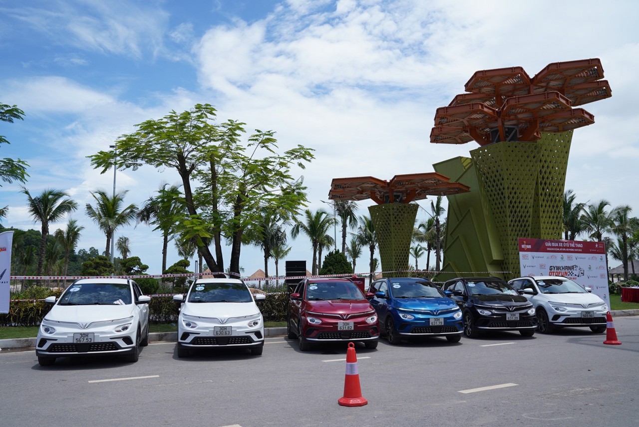 Ngắm dàn xe điện VinFast VF e34 Ngắm dàn xe điện VinFast VF e34