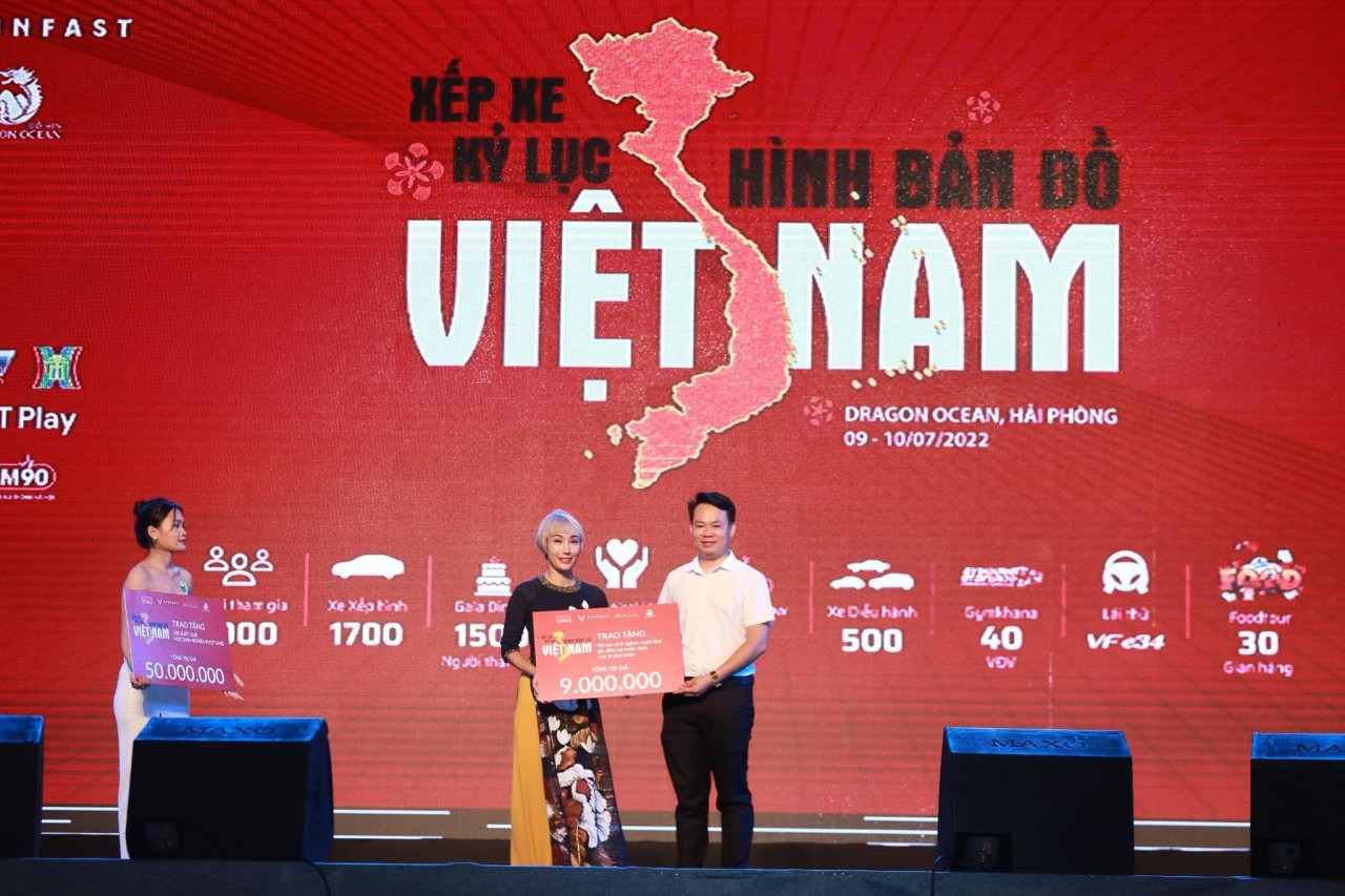 Hoành tráng tiệc Gala Dinner sinh nhật 16 năm Otofun tại Đồ Sơn, Hải Phòng