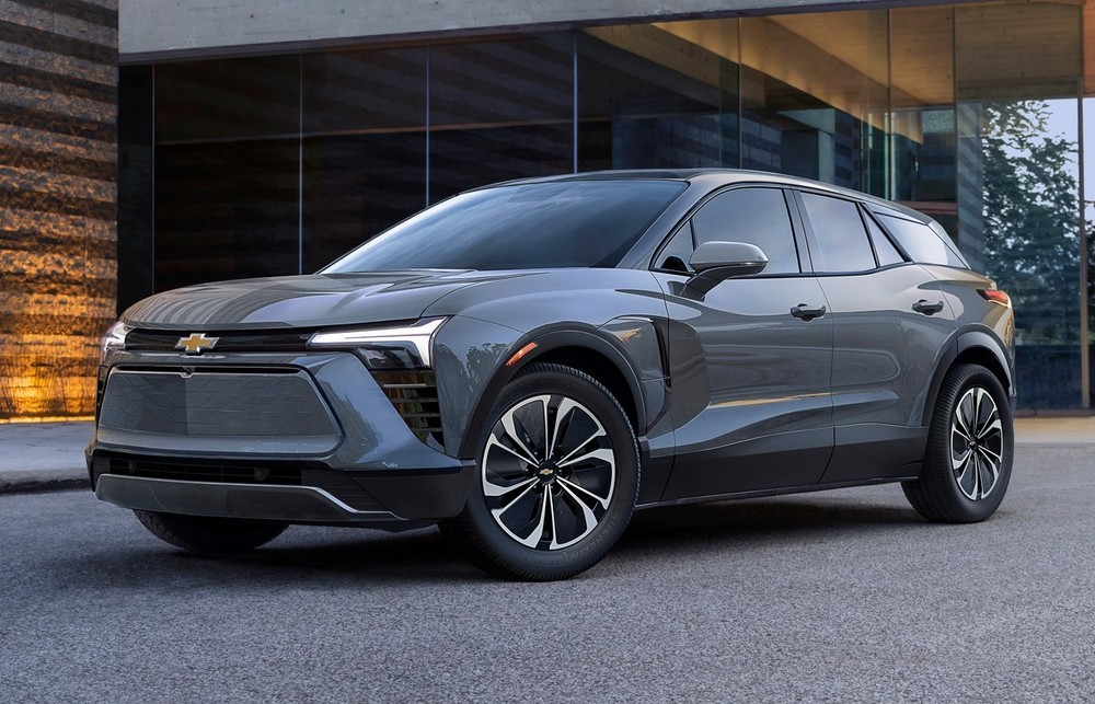 Chevrolet Blazer EV 2023 chính thức ra mắt Chevrolet Blazer EV 2023 chính thức ra mắt