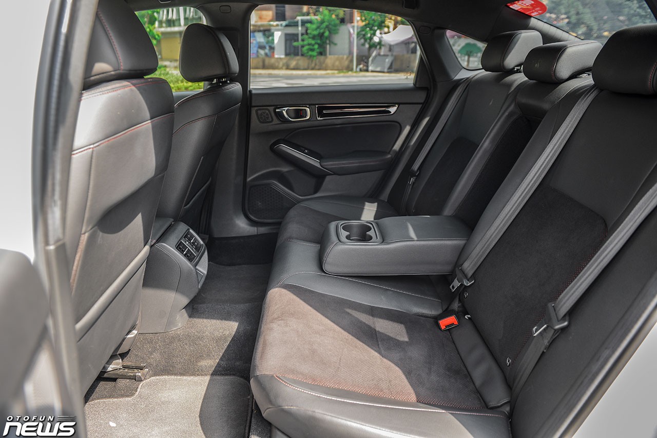 Đánh giá Honda Civic 2022: Lái hay nhất phân khúc