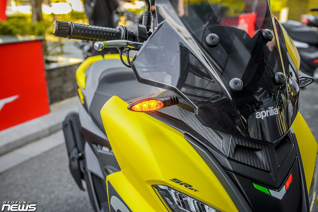 Hình chi tiết Aprilia SR GT 200 bản thể thao giá gần 100 triệu đồng