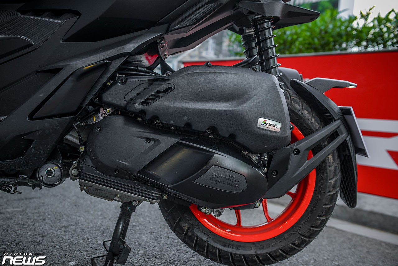 Hình chi tiết Aprilia SR GT 200 bản thể thao giá gần 100 triệu đồng