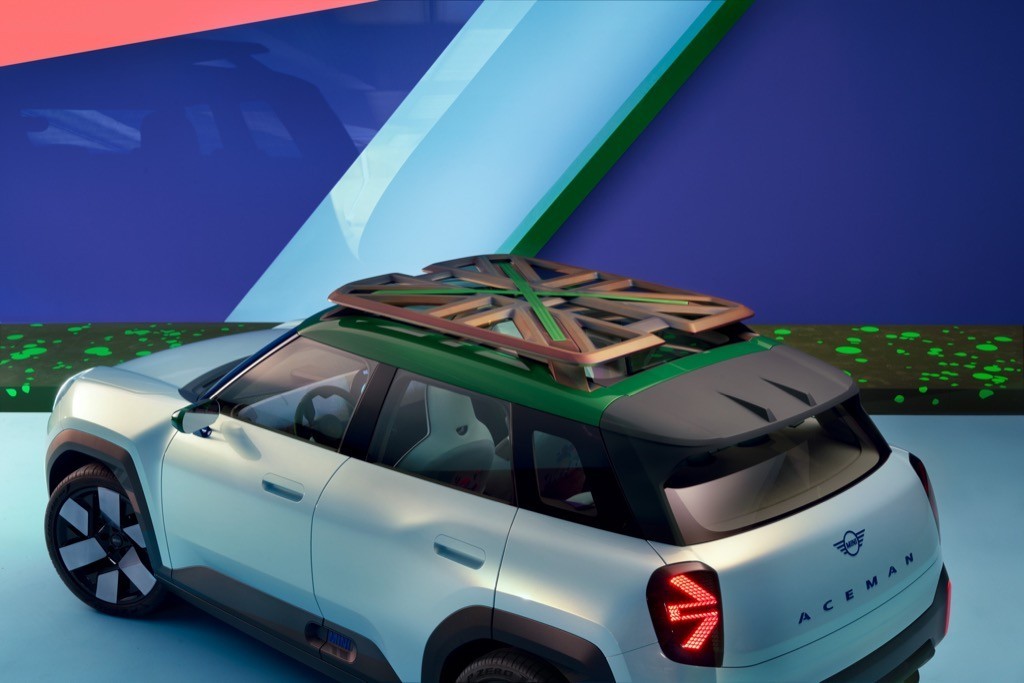 MINI trình làng concept crossover điện Aceman MINI trình làng concept crossover điện Aceman
