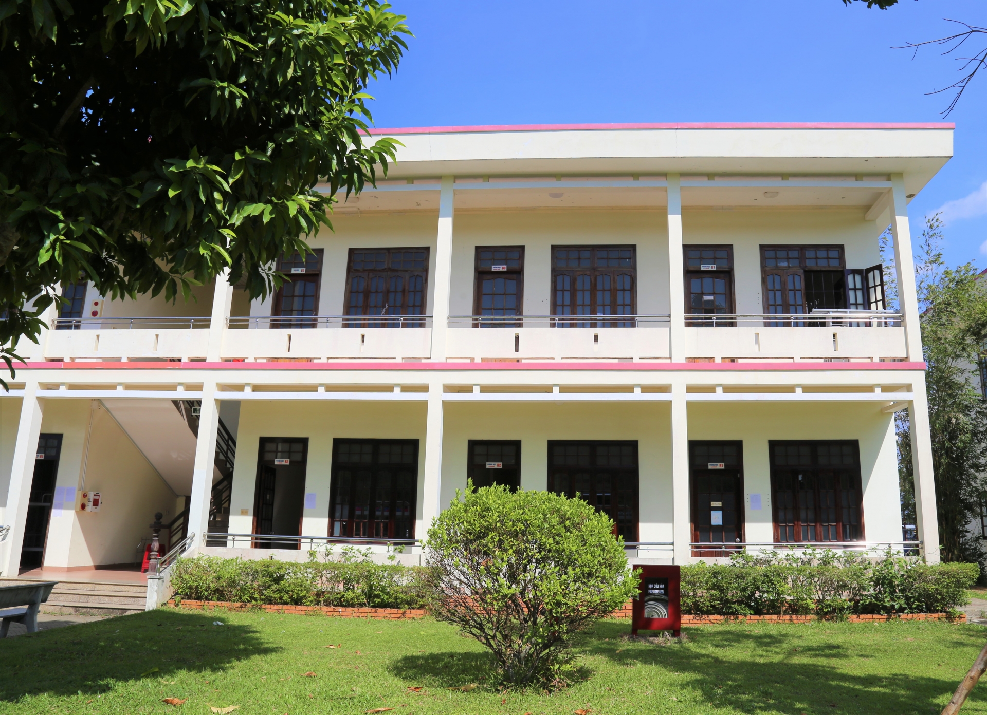 Người lao động ngoại tỉnh được doanh nghiệp bố trí chỗ ở như khách sạn