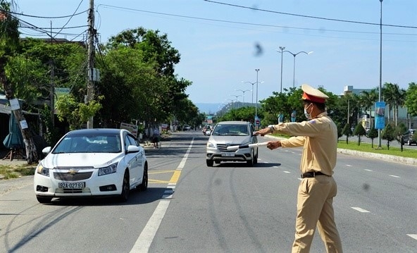 Người Quảng Nam ở TP Đà Nẵng nếu gặp khó khăn thì liên hệ Chủ tịch huyện để được đón về