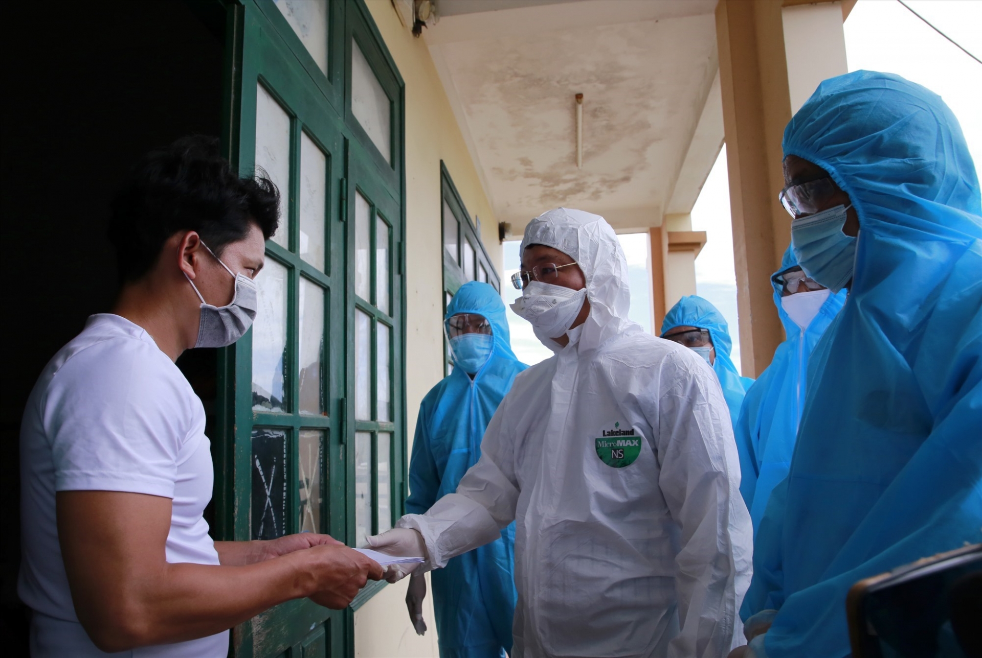 Người Quảng Nam ở Đà Nẵng nếu khó khăn thì liên hệ địa phương để được đón về