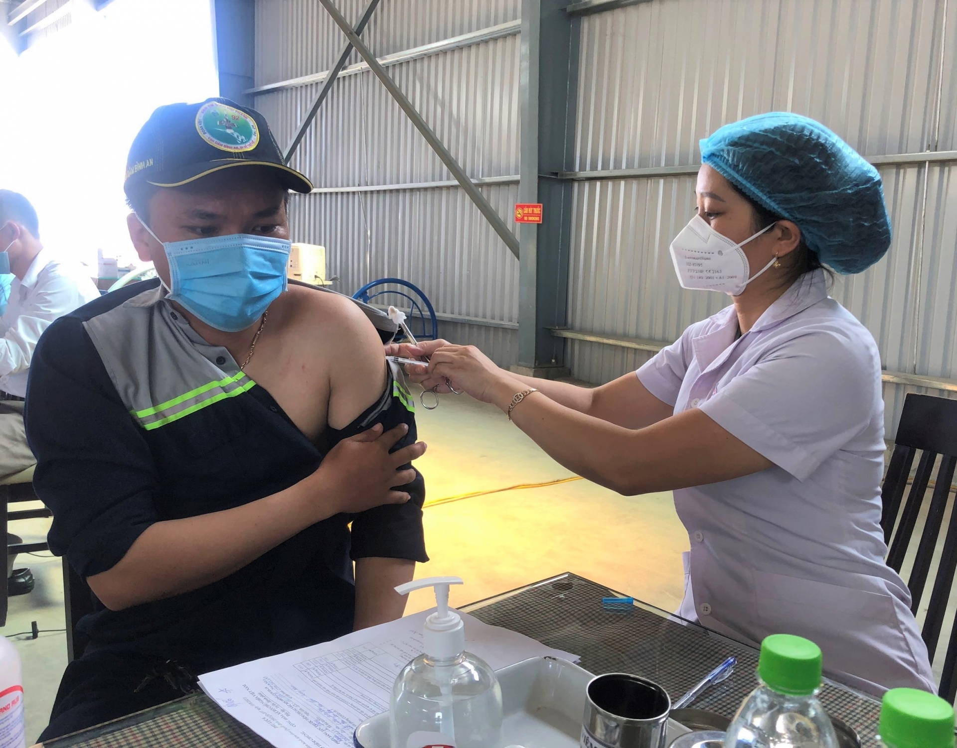 Tăng cường phòng, chống dịch sau khi xuất hiện ca mắc Covid-19 trong khu công nghiệp