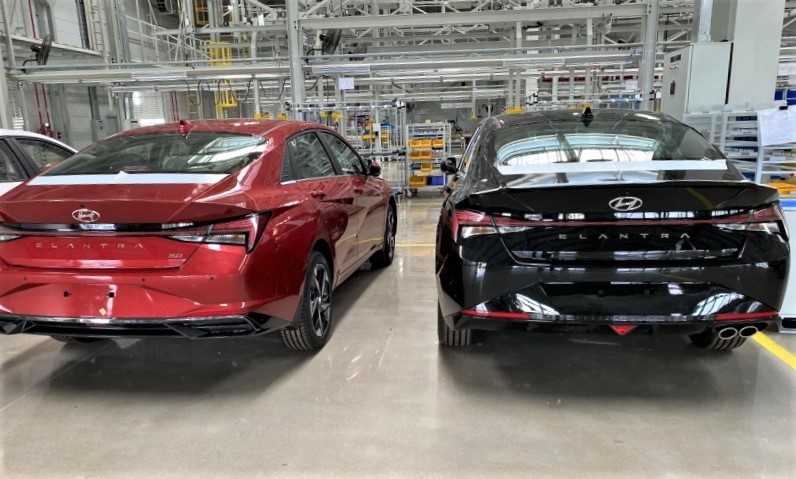 Hyundai Elantra phiên bản hiệu năng cao N Line có mặt tại Việt Nam