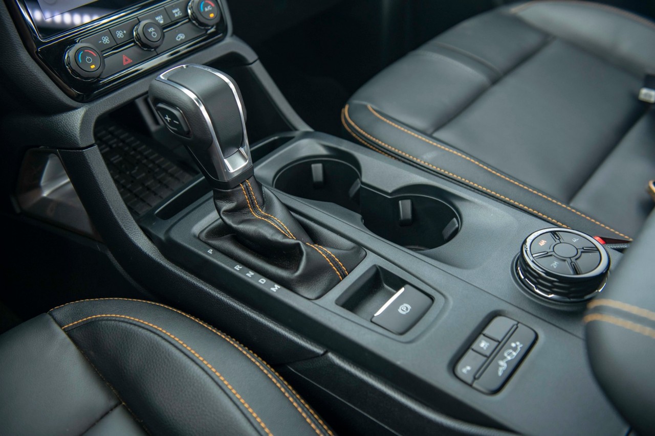 Ford Ranger thế hệ mới ra mắt tại Việt Nam với giá 659 triệu đồng