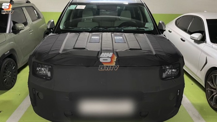 Hyundai Santa Fe 2023 mang diện mạo đến từ tương lai Hyundai Santa Fe 2023 mang diện mạo đến từ tương lai