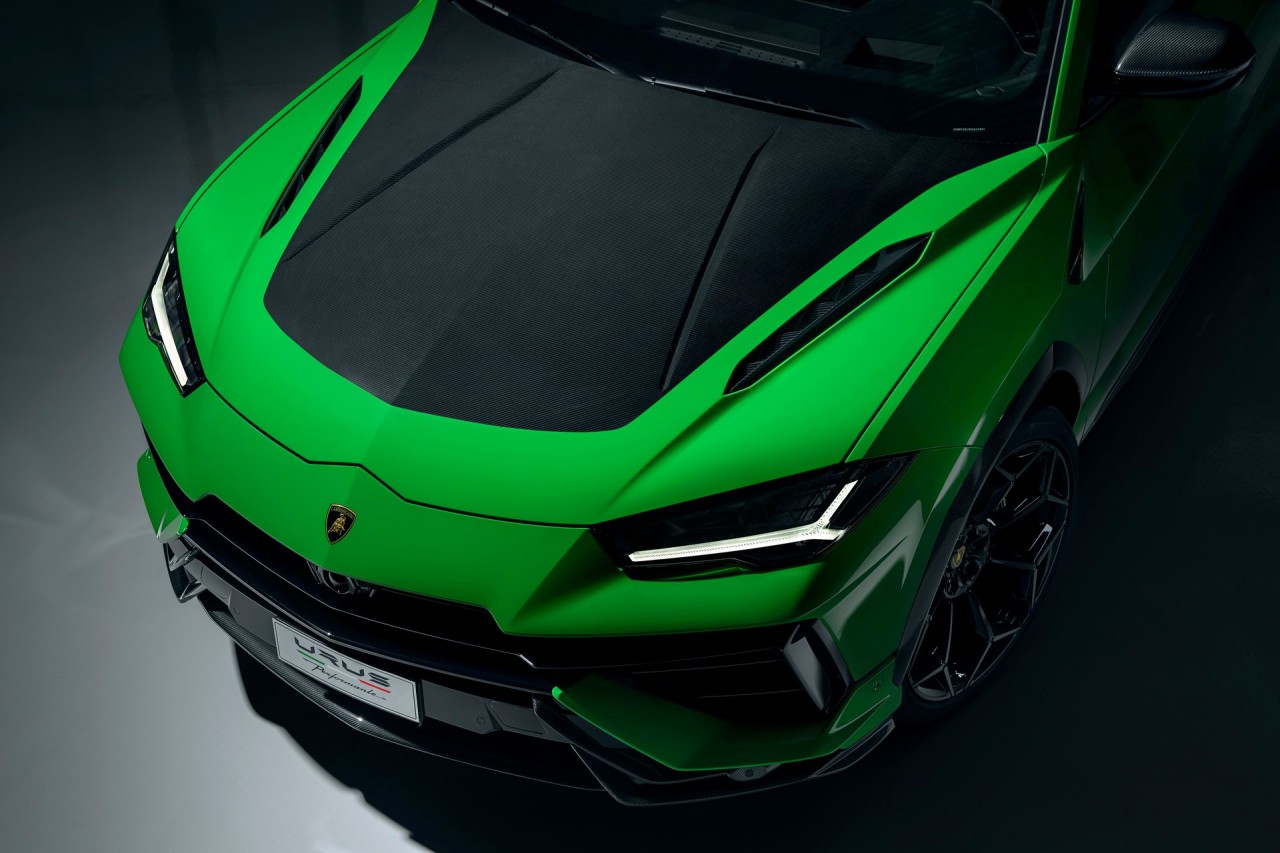 Siêu SUV Lamborghini Urus Performante ra mắt: Nhẹ hơn và mạnh hơn Siêu SUV Lamborghini Urus Performante ra mắt: Nhẹ hơn và mạnh hơn