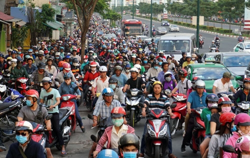 Khu vực Mai Dịch luôn là điểm đen về ùn tắc giao thông. Ảnh: T.A 2854-diem-den-giao-thong