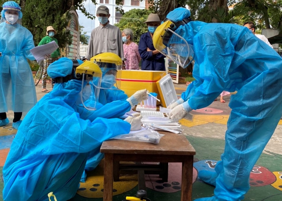 Sẽ xử lý vi phạm trong công tác phòng, chống dịch Covid-19 tại Công ty Giày Rieker Sẽ xử lý vi phạm trong công tác phòng, chống dịch Covid-19 tại Công ty Giày Rieker