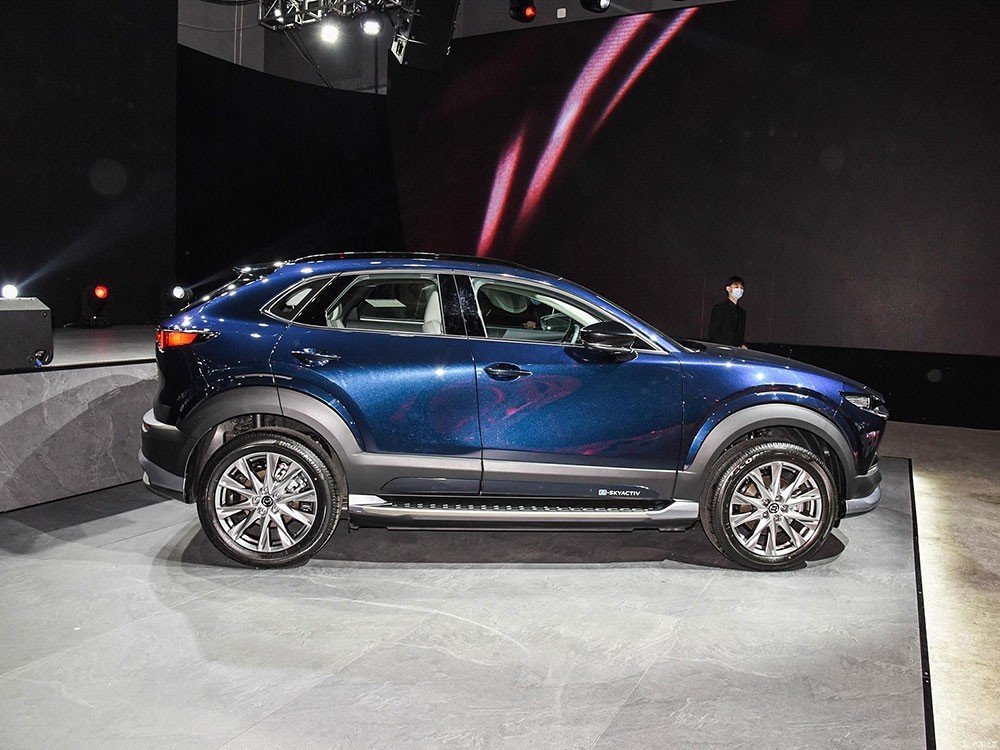 Mazda CX-30 phiên bản chạy điện chính thức được tung ra thị trường