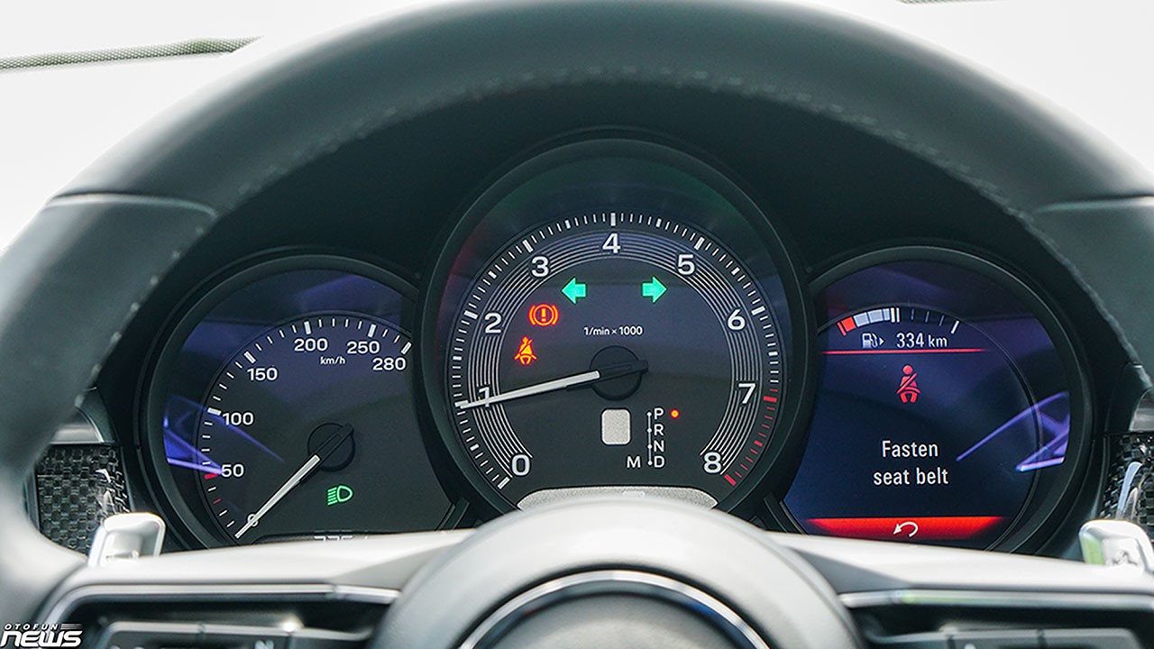 Đánh giá chi tiết: Porsche Macan 2022