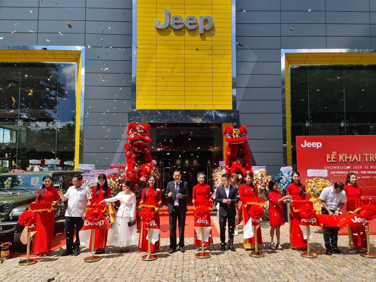 Đại lý Jeep Buôn Ma Thuột đi vào hoạt động