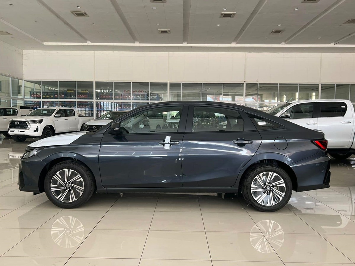 Toyota Vios 2023 vừa ra mắt đã “cháy hàng” sau một tháng mở bán