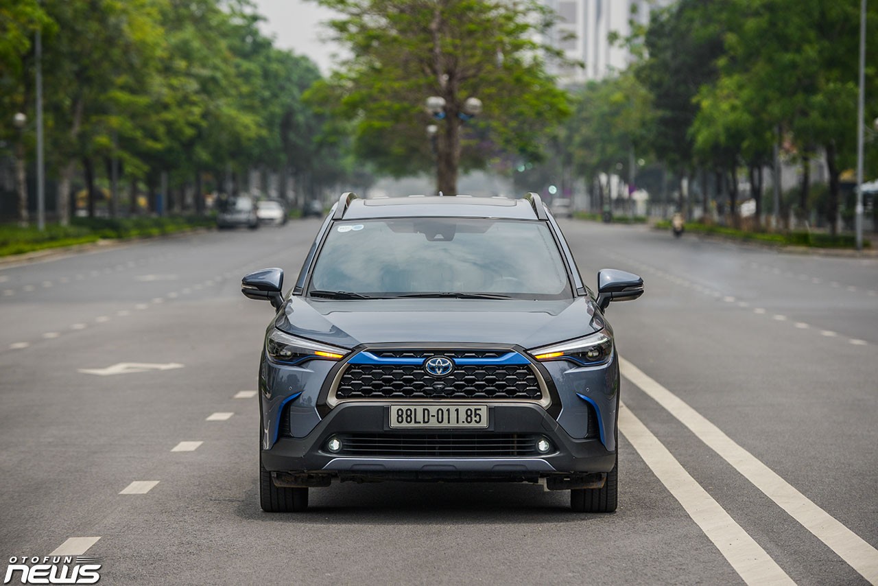 Những màn đổi ngôi ấn tượng trong tháng 8 Những màn đổi ngôi ấn tượng trong tháng 8