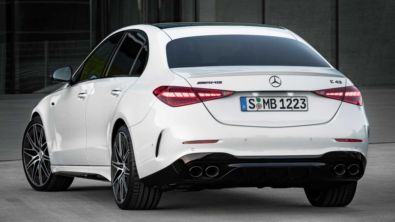 Mercedes-AMG C43 sẽ được lắp ráp tại Việt Nam Mercedes AMG C43 sẽ được lắp ráp tại Việt Nam