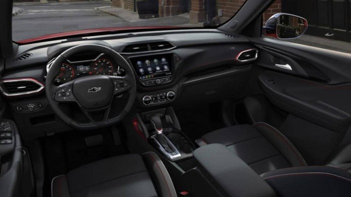 Chevrolet Trailblazer nhập Trung Quốc: 'Kẻ mạo danh' dưới cái tên quen thuộc Chevrolet Trailblazer nhập Trung Quốc: 'Kẻ mạo danh' dưới cái tên quen thuộc