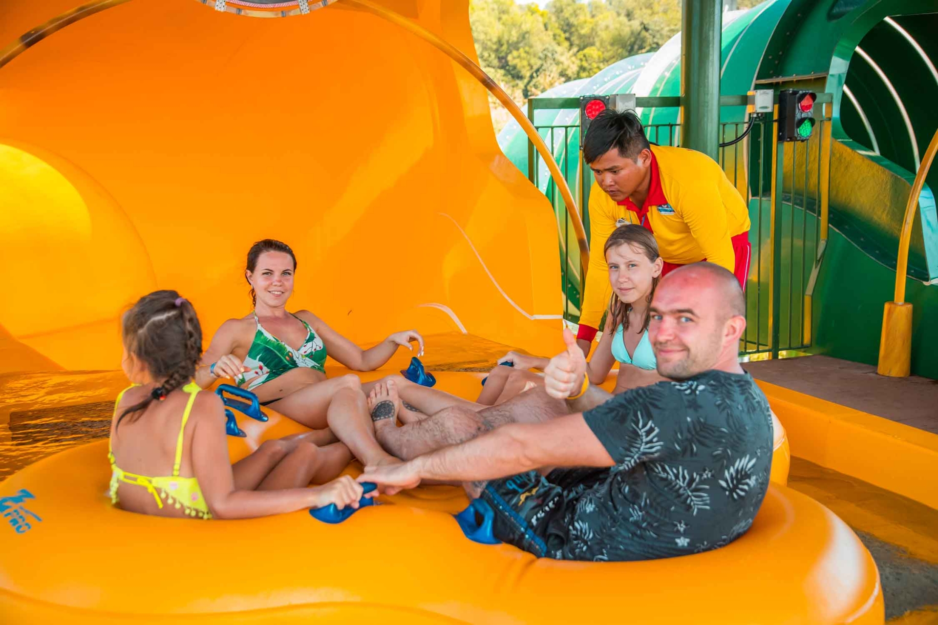 Hộ chiếu vắc-xin và lời giải cho du lịch thời Covid