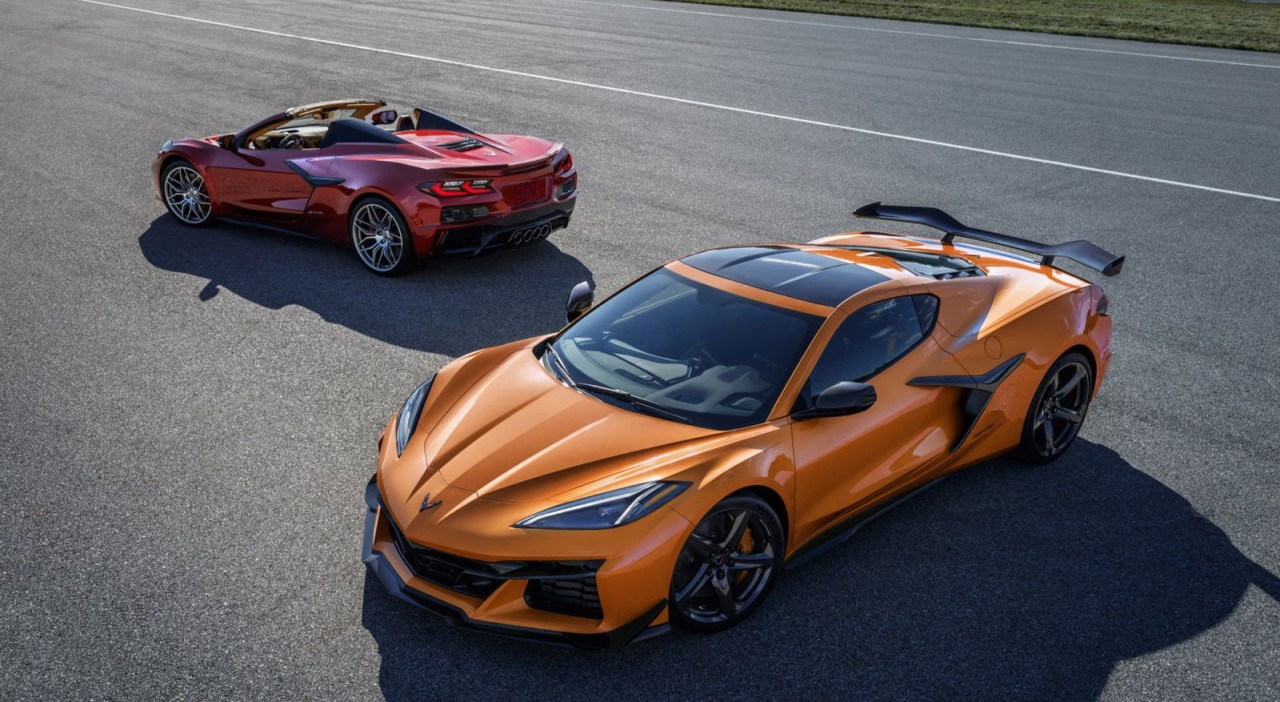 Chevrolet Corvette Z06 2023 ra mắt, công suất lên tới 670 mã lực Chevrolet Corvette Z06 2023 ra mắt, công suất lên tới 670 mã lực