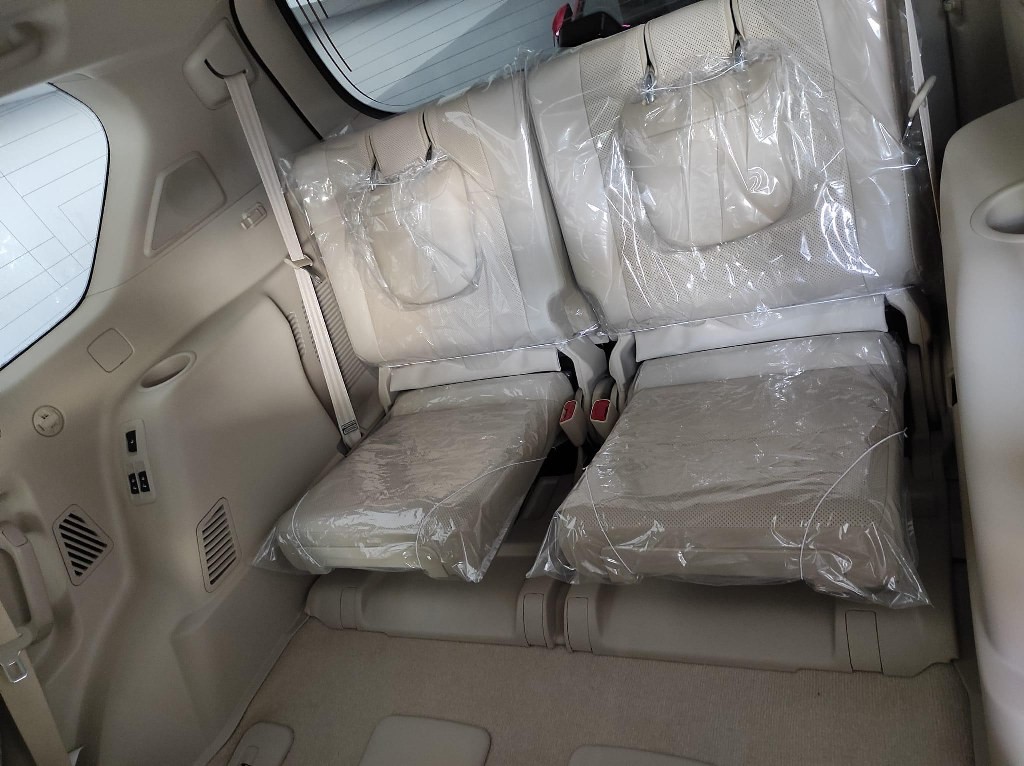 Hình thực thế Toyota Land Cruiser Prado tại Hà Nội Hình thực thế Toyota Land Cruiser Prado tại Hà Nội