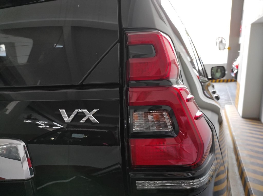 Hình thực thế Toyota Land Cruiser Prado tại Hà Nội Hình thực thế Toyota Land Cruiser Prado tại Hà Nội