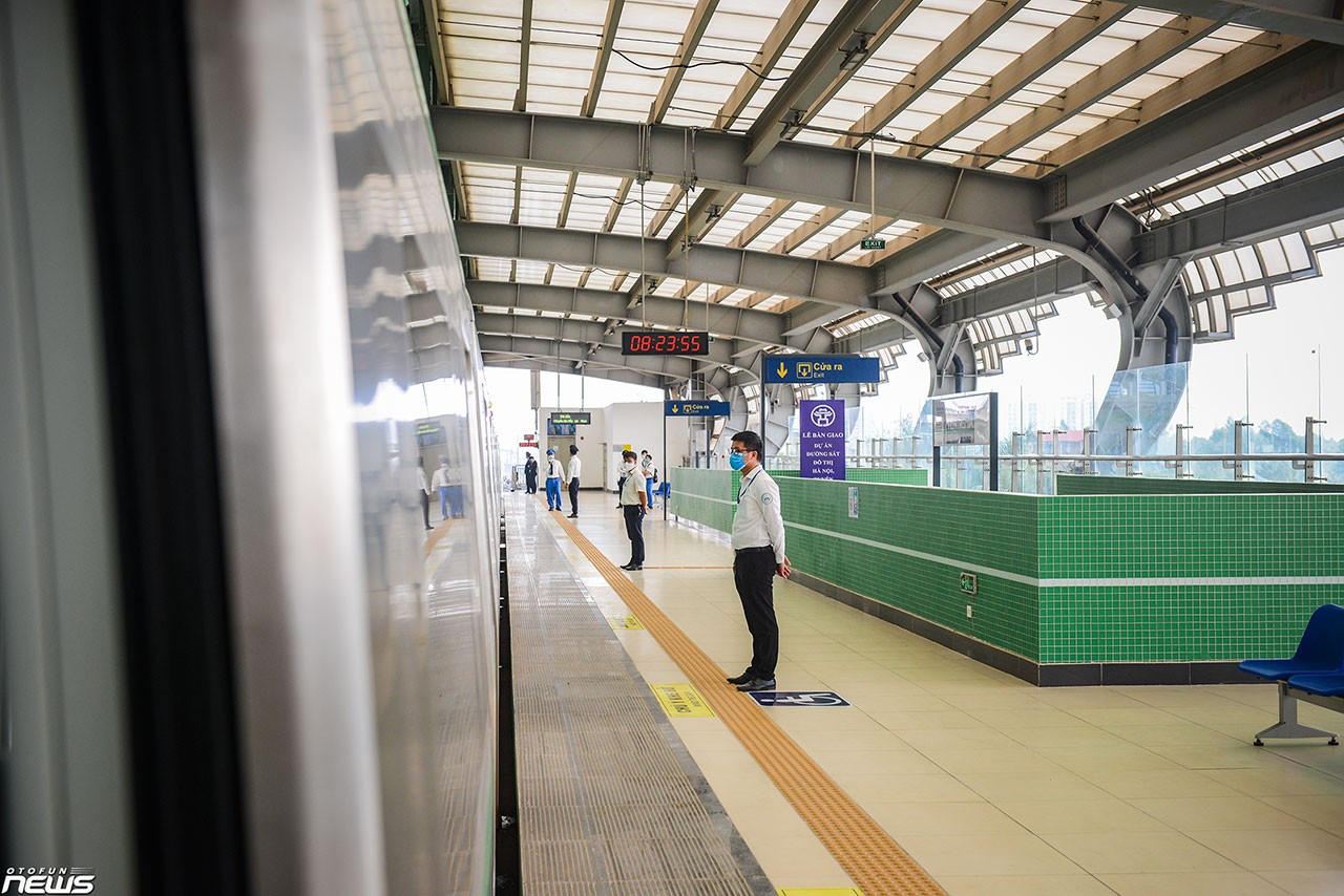 Trải nghiệm thực tế đường sắt đô thị Cát Linh   Hà Đông