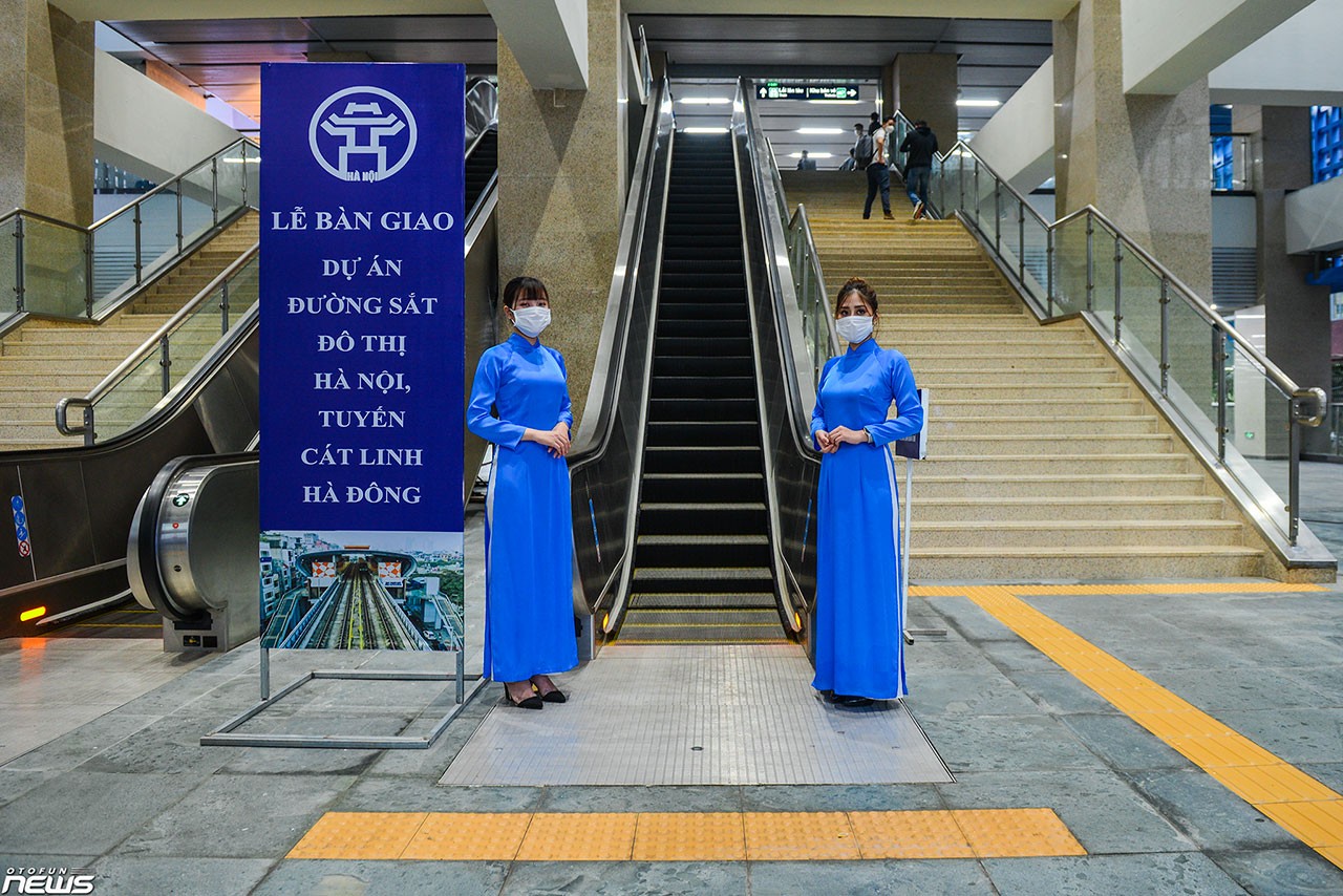 Trải nghiệm thực tế đường sắt đô thị Cát Linh   Hà Đông