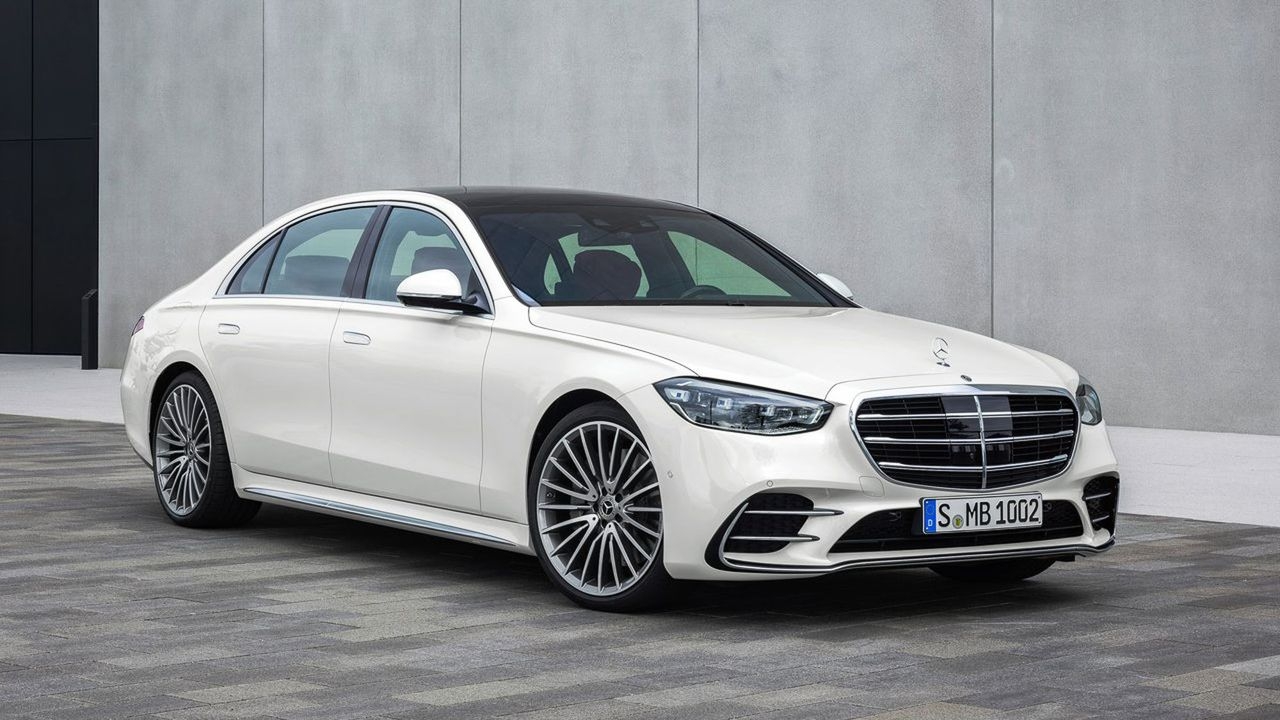 Mercedes-Benz S-Class thế hệ mới sẽ được bán với 2 phiên bản