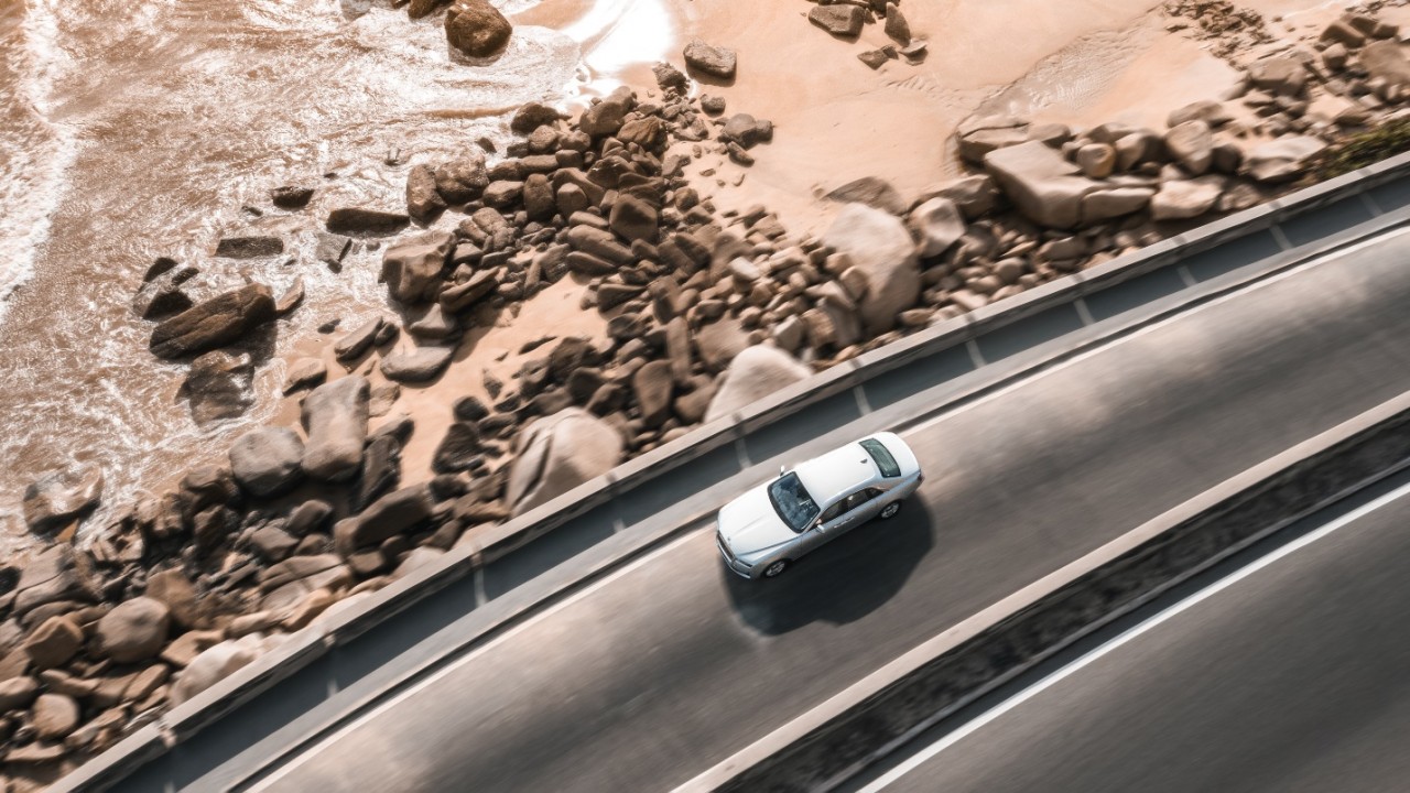 Rolls Royce New Ghost đồng điệu với thiên nhiên rừng và biển Vũng Tàu Rolls Royce New Ghost đồng điệu với thiên nhiên rừng và biển Vũng Tàu