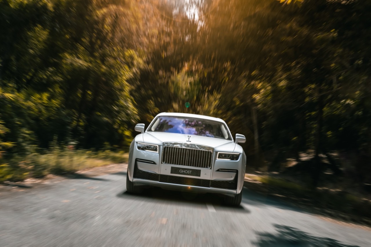 Rolls Royce New Ghost đồng điệu với thiên nhiên rừng và biển Vũng Tàu Rolls Royce New Ghost đồng điệu với thiên nhiên rừng và biển Vũng Tàu