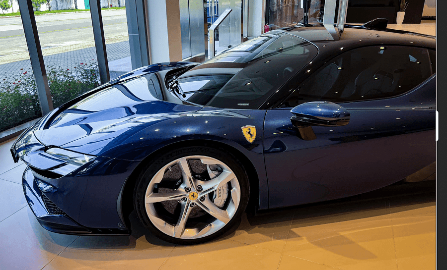 Ferrari SF90 Stradale nhập khẩu chính hãng có mặt tại Việt Nam