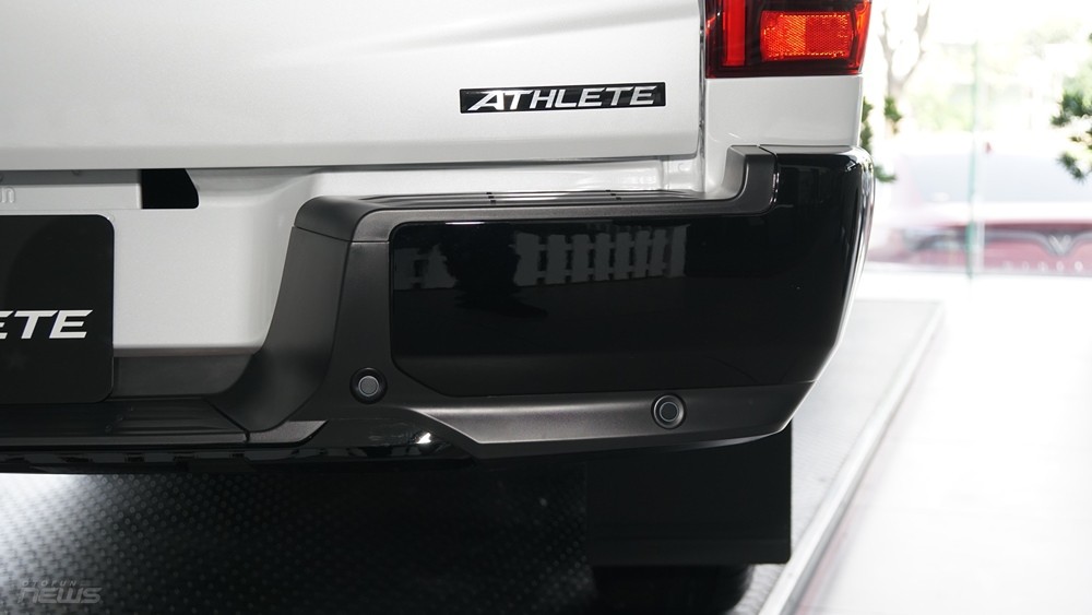 Cận cảnh Mitsubishi Triton Athlete