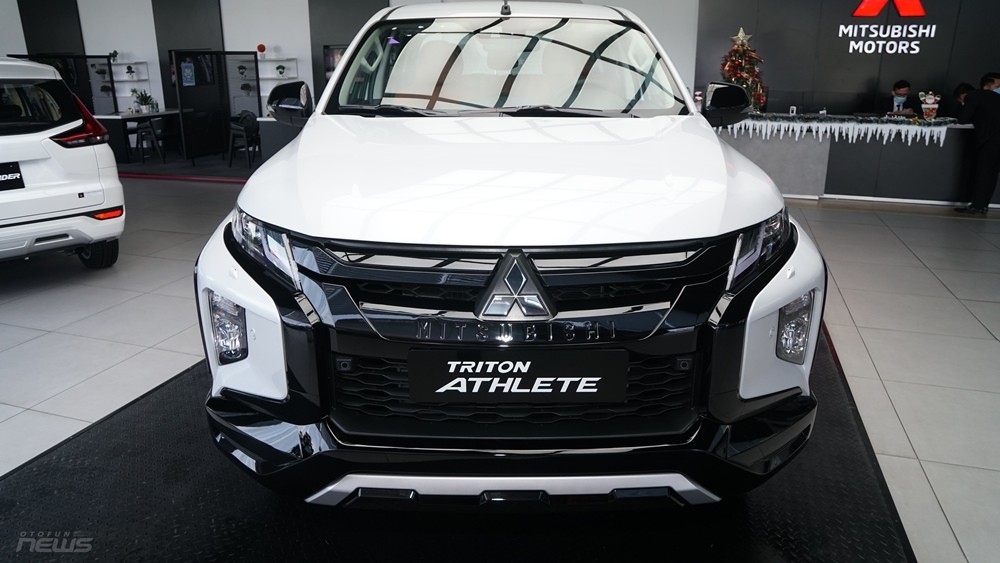 Cận cảnh Mitsubishi Triton Athlete