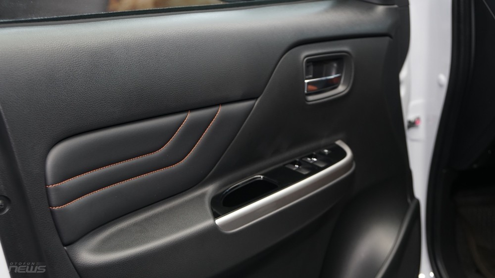 Cận cảnh Mitsubishi Triton Athlete