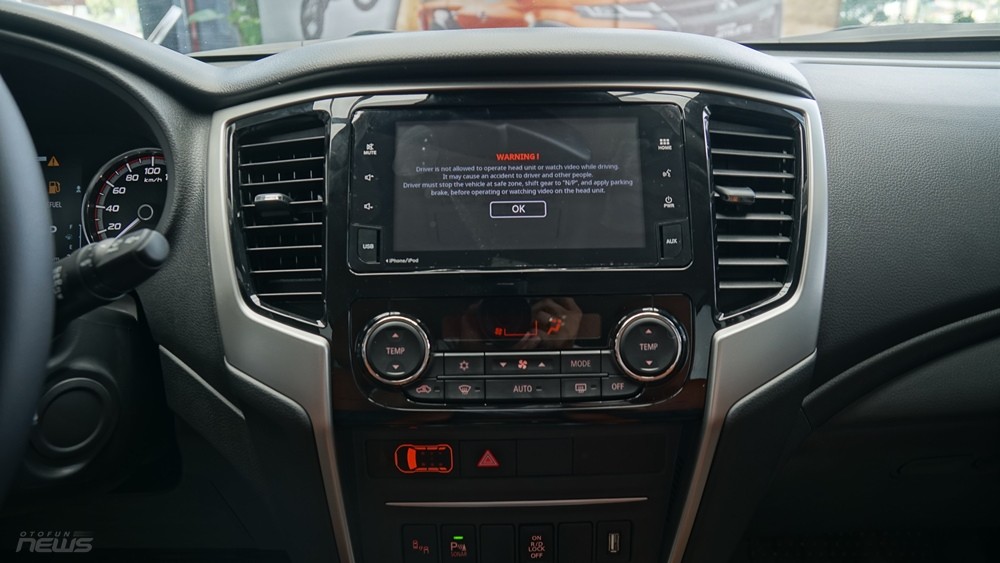 Cận cảnh Mitsubishi Triton Athlete